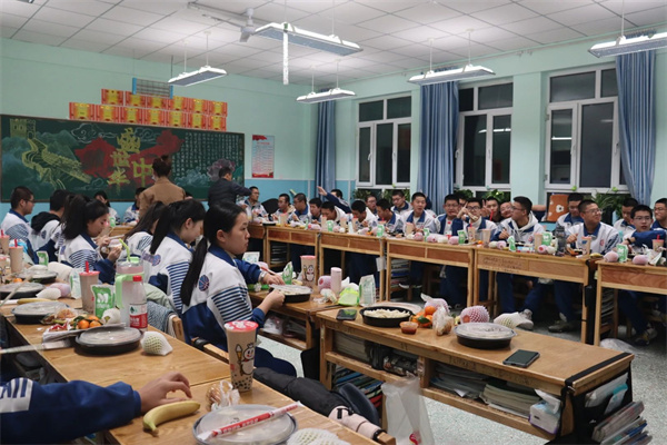 冬至包饺子